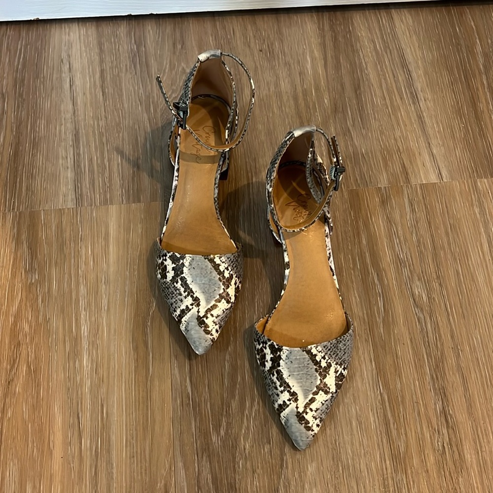 Crown Vintage Snake Print Ankle Strap Pointed Toe Heels - Brown & Cream